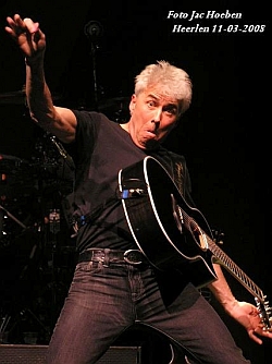 Golden Earring show photo March 11, 2008 Heerlen - Parkstad Limburg Theater photo Jac Hoeben